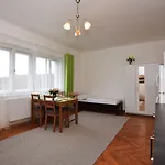 Cisarka Prague